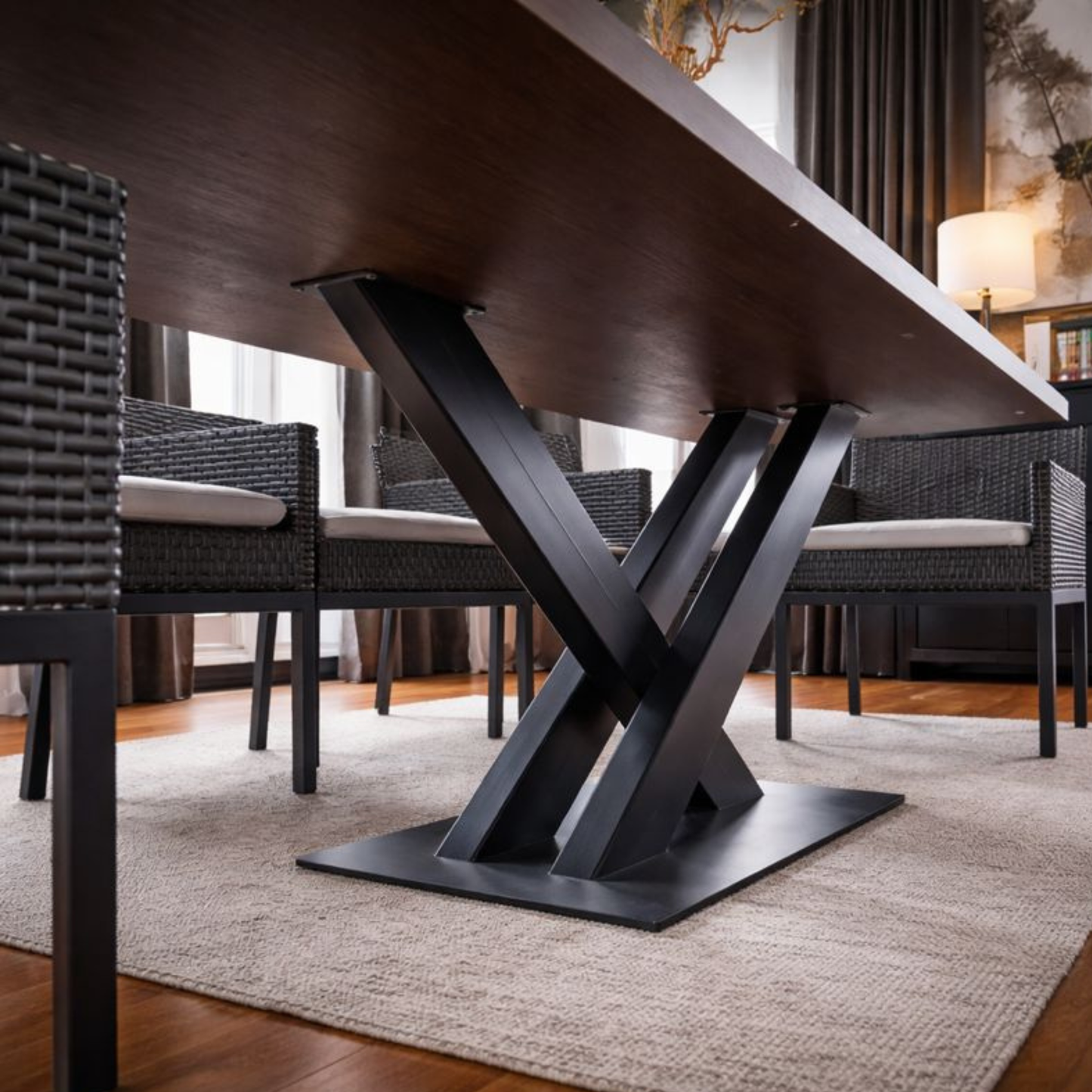 Picior Metalic Masiv pentru Mese – Design Modern X