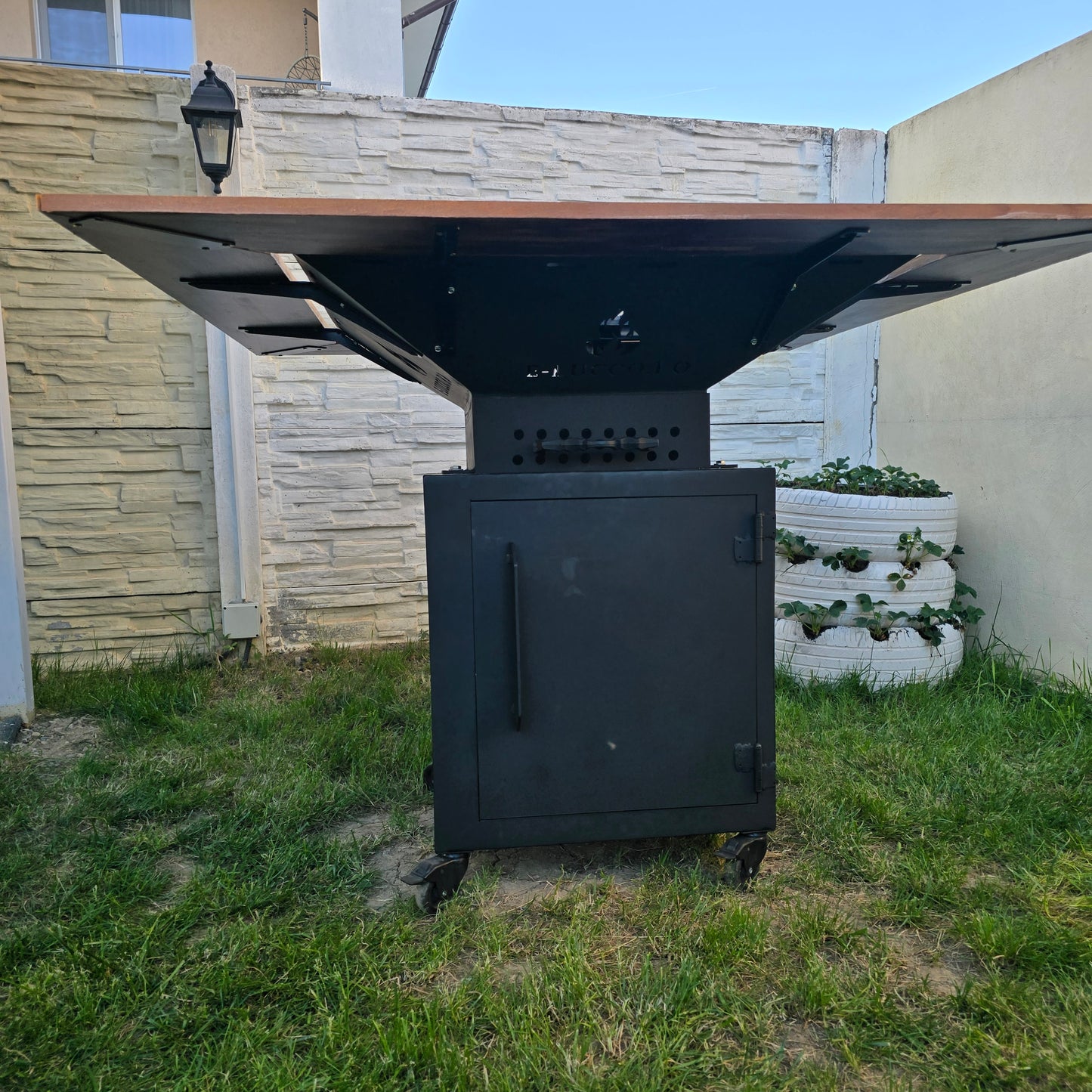Gratar cu plita 10mm - fire pit - statie de gatit outdoor 4 in 1, fabricat în România